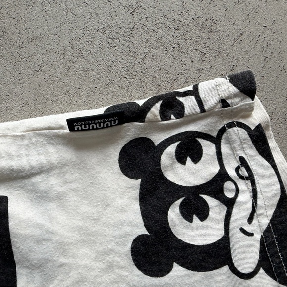 Nununu Monochrome Tank Top - Picture 4 of 4